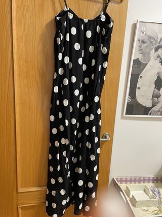 Vestido largo lunares blanco y negro