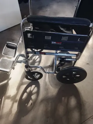 Silla de ruedas plegable