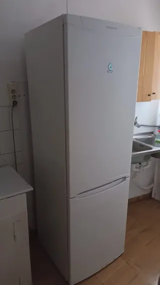 Nevera Balay combi noFrost.