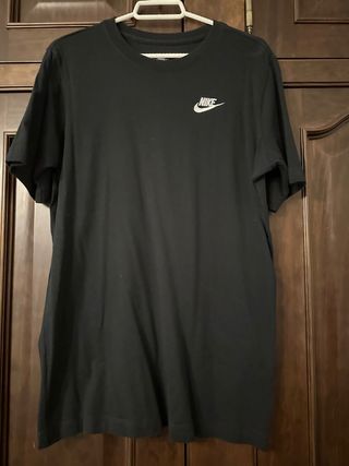 Camiseta Nike Negra