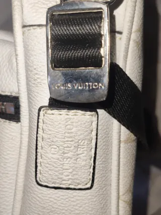 Borsello Louis Vuitton bianco monogram.