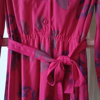 Vestido vintage floral manga larga