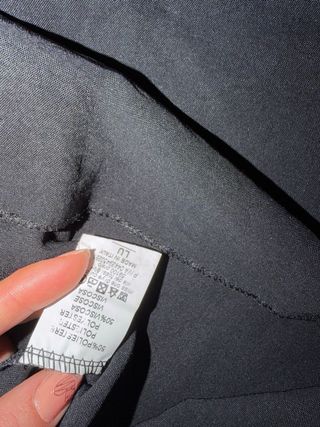 Top negro con encaje