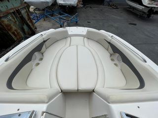 Embarcación Chaparral Sunesta 236