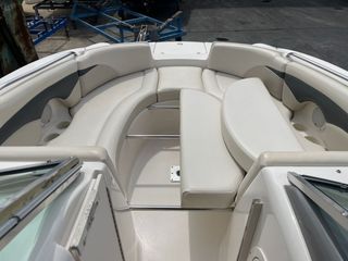 Embarcación Chaparral Sunesta 236