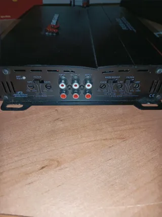 Amplificador Coche Renegade FXA1100