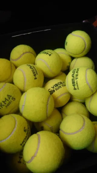 27 Pelotas de pádel DIF marcas