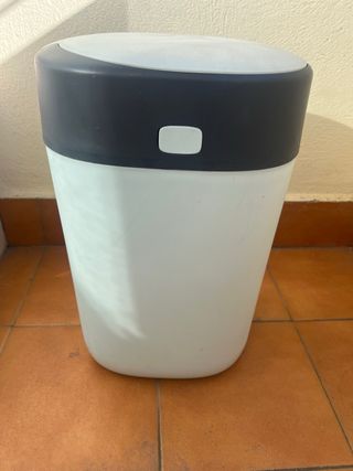 Contenedor de pañales Tommee Tippee