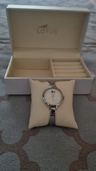 Reloj Lotus Mujer Usado en 2 ocasiones