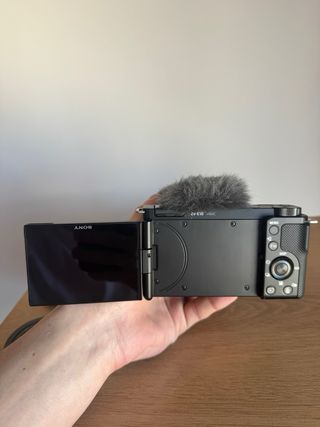 Cámara Sony ZVE-10 Negra