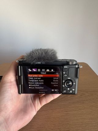 Cámara Sony ZVE-10 Negra