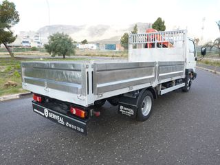 NISSAN CABSTAR GRÚA PALFINGER