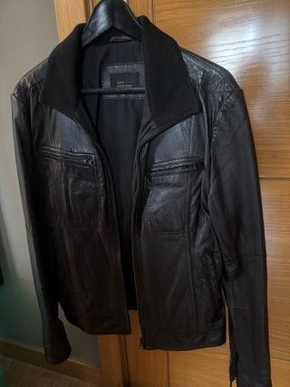 Chaqueta de cuero Zara Negra