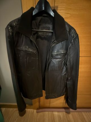 Chaqueta de cuero Zara Negra