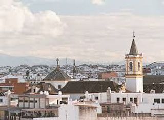 Local comercial en alquiler en Centro - Doña Mercedes en Dos Hermanas