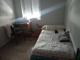 Piso en alquiler en Hospital en Jaén