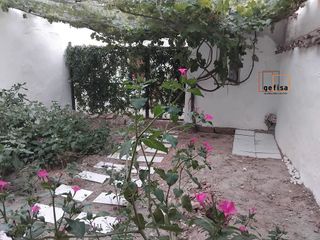 Casa adosada en venta en Valdepeñas