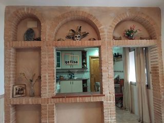 Casa adosada en venta en Valdepeñas