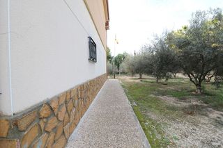 Chalet en venta en La Algoda - Matola - El Pla en Elche