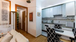 Piso en venta en Sants en Barcelona