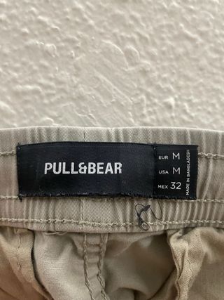 Pantalón cargo Pull&Bear verde