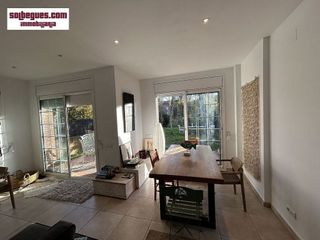 Chalet en venta en Begues