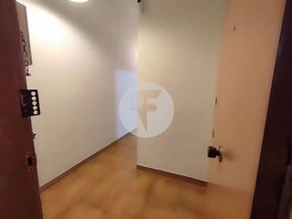Piso en venta en Porta en Barcelona