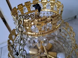 Lámpara araña dorada cristal