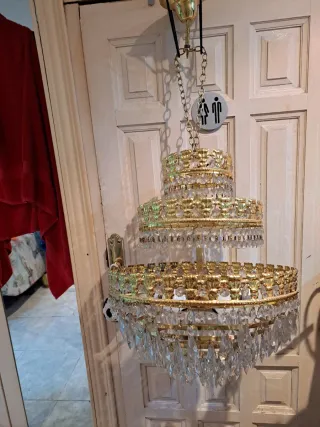 Lámpara araña dorada cristal