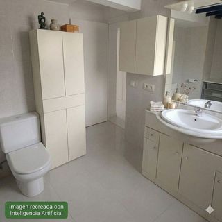 Piso en venta en Playamar en Torremolinos