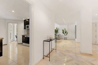 Piso en venta en Puerto Banús en Marbella