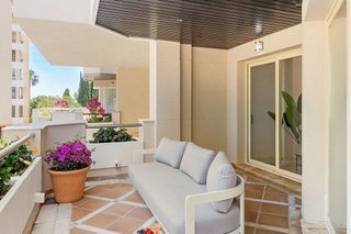 Piso en venta en Puerto Banús en Marbella