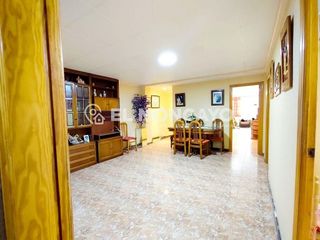 Piso en venta en Guardamar Playa en Guardamar del Segura