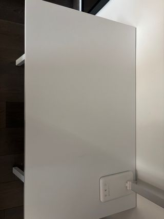 Mesa de estudio blanca