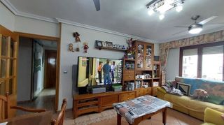 Piso en venta en Universidad - Los Lirios en Logroño