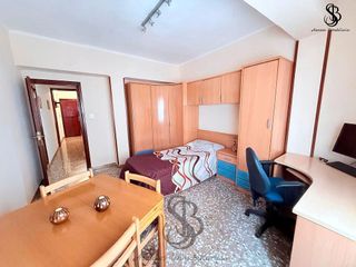 Piso en venta en Los Ángeles en Alicante