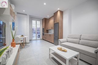 Piso en venta en San Francisco Javier en Granada