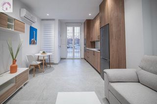 Piso en venta en San Francisco Javier en Granada