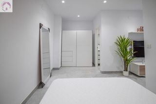 Piso en venta en San Francisco Javier en Granada