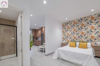 Piso en venta en San Francisco Javier en Granada