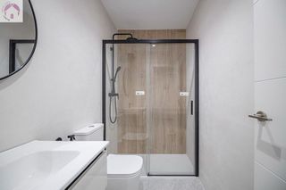 Piso en venta en San Francisco Javier en Granada