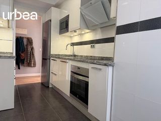 Piso en venta en Parque Ayala - Jardín de la Abadía - Huelín en Málaga