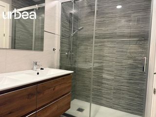 Piso en venta en Parque Ayala - Jardín de la Abadía - Huelín en Málaga