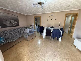 Piso en venta en L´Illa perduda en Valencia