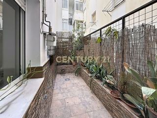 Piso en venta en Puerta Blanca en Málaga