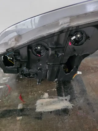 Faro delantero BMW X3 F25