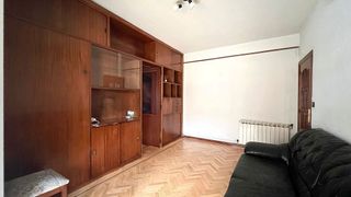 Piso en venta en Ambroz en Madrid