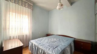 Piso en venta en Ambroz en Madrid