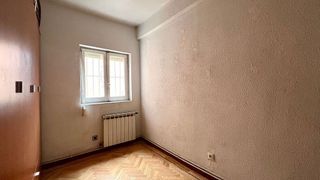 Piso en venta en Ambroz en Madrid