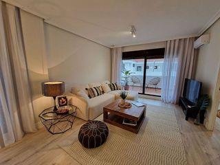 Piso en venta en Nueva Andalucía centro en Marbella